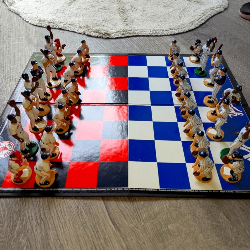 NY Yankees vs. Red Sox Rivalry Chess Set - New York  vs. Boston⚾⚾⚾⚾⚾